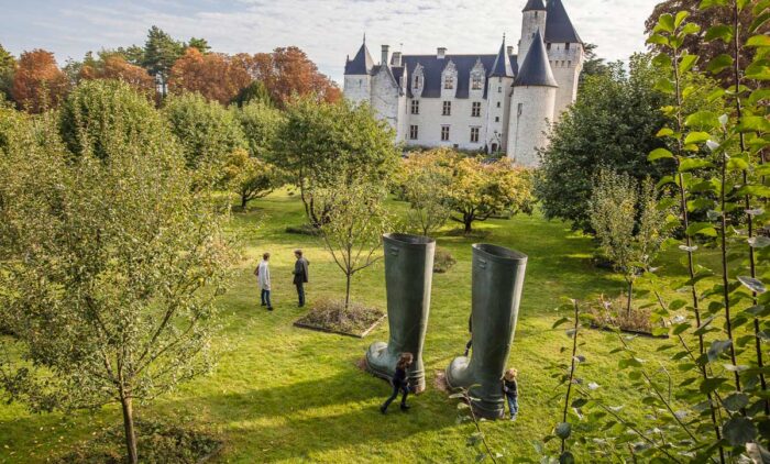 24092017-RIVAU-BOTTES Chateau du Rivau : les bottes