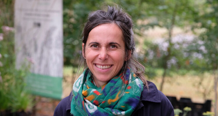 Chez les sauvages, la pépinière d'Aline Charlot