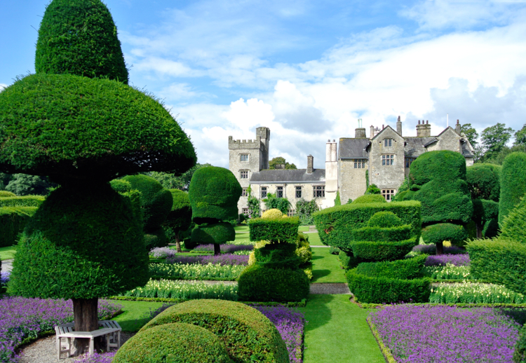 Levens_Hall,_Cumbria - Rbagotlevens -Edit Levens Hall