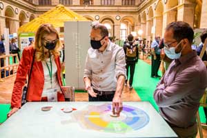 295309_DB48038 Forum Mondial 3zéro