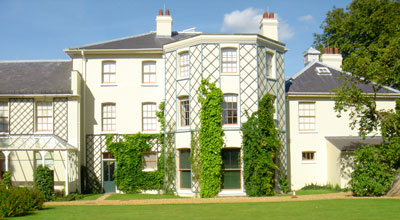 Down-House-400px-Darwin-Onboleman Down House