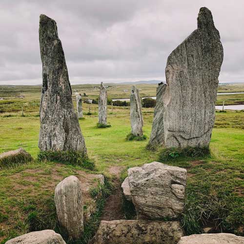 jon-tyson-DBBtazxxbf8-unsplash Menhir