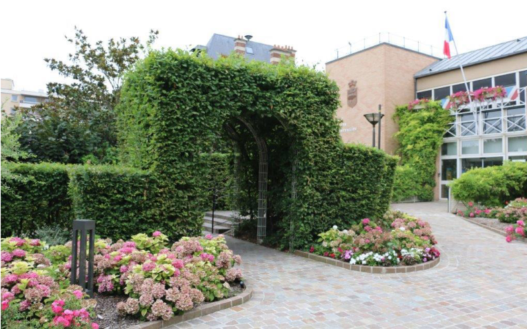 Fig.3 Château-Neuf de Saint-Germain-en-Laye