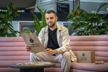 Valentyn Frechka inventeur du papier à base de feuilles
