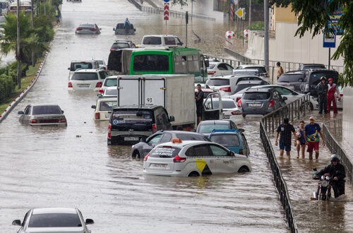 Depositphotos-tempete-ok-202865206-0635925410 inondations dans la ville