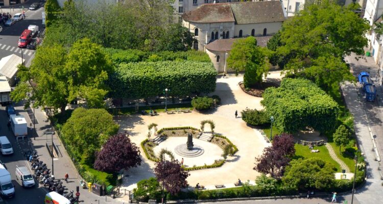 Square Viviani à Paris