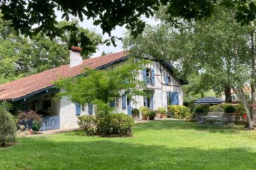 Maison et son gazon