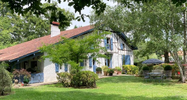 Maison et son gazon